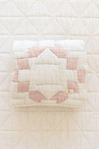 Cottage Quilt | Petal