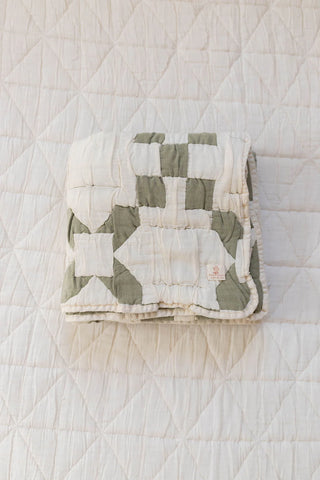 Basil Cottage Quilt