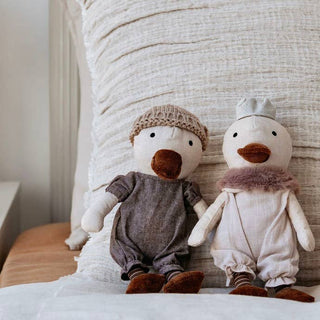 Wanda Duck - Plush Toy - and the little dog laughed