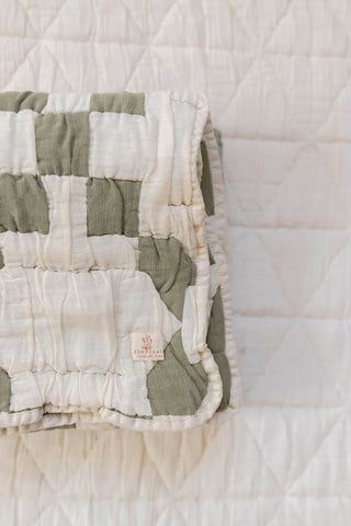 Basil Cottage Quilt - Blanket- New Grain