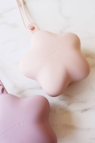 Silicone Star Pacifier Case - Pacifier Holder - Marlowe & Co