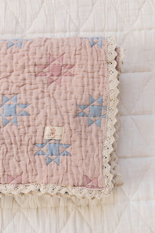 Sunday Quilt | Peony